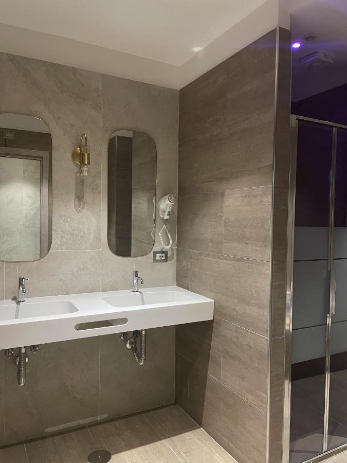 Smart Rooms Nápoly Kültér fotó