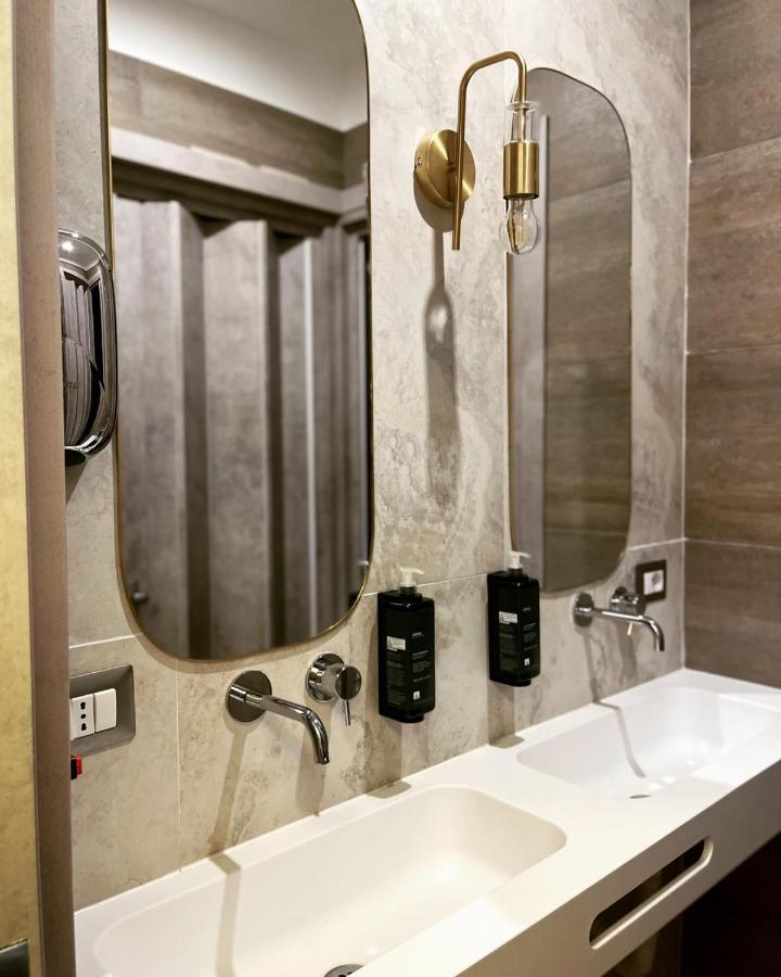 Smart Rooms Nápoly Kültér fotó