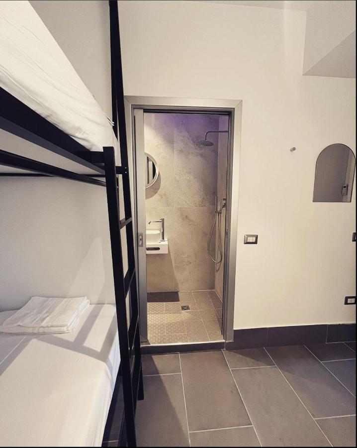 Smart Rooms Nápoly Kültér fotó